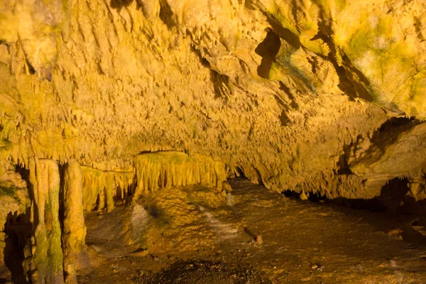 Formations Impressionnantes Des Stalactites Stalagmites Dans Grotte Dirou Destination Grecque — Photo