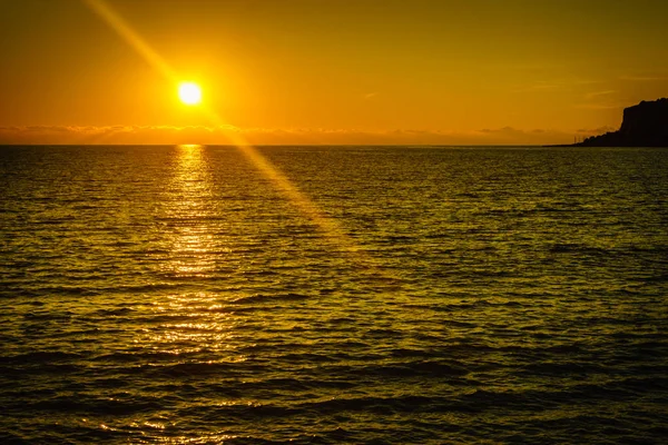 Puesta Sol Salida Del Sol Sobre Superficie Del Mar Paisaje — Foto de Stock