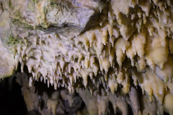 Formations Impressionnantes Des Stalactites Stalagmites Dans Grotte Dirou Destination Grecque — Photo