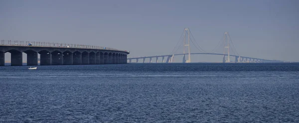 Мост Storebaelt в Дании — стоковое фото