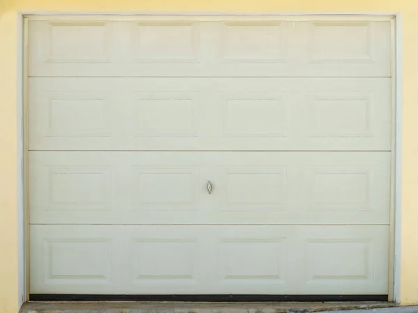 White garage door outdoor design. — Stock Photo, Image