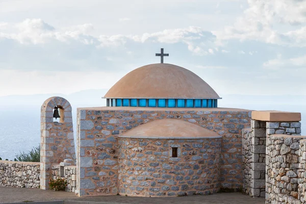 Ayrıntı mimari kilise kubbe, Yunanistan.
