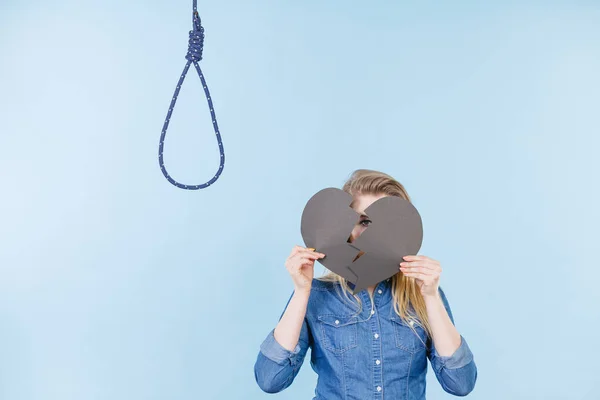 Αυτοκτονική γυναίκα μετά τη διάλυση της σχέσης — Φωτογραφία Αρχείου