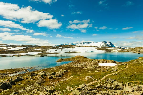 Paesaggio montano. Tragitto norvegese Sognefjellet — Foto Stock