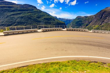 Ornesvingen görüntüleme noktası Norveç