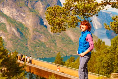 Turist zevk dağlar Fjord View, Norveç