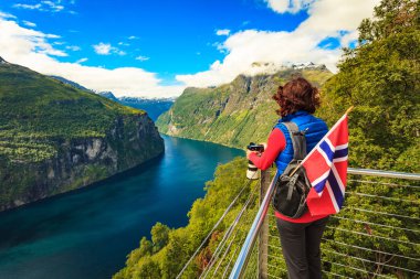 Turist alma fotoğraf fiyort Landscape, Norveç