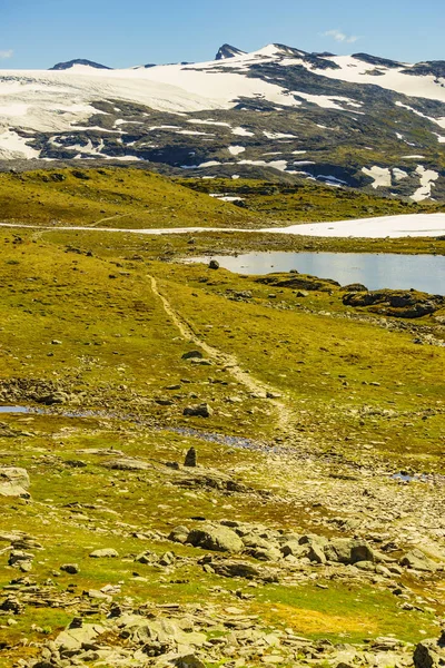 Paesaggio montano. Tragitto norvegese Sognefjellet — Foto Stock