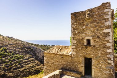 Kule evleri Vathia Yunanistan Mani Yarımadası'nda