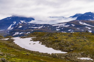 Dağlar manzara. Norveç yol Sognefjellet