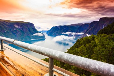 Stegastein Viewpoint Norveç 'te Fjord Landscape