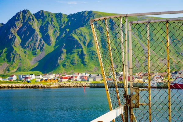 Fiskehamnen i Bleik byn, Andoya ö — Stockfoto