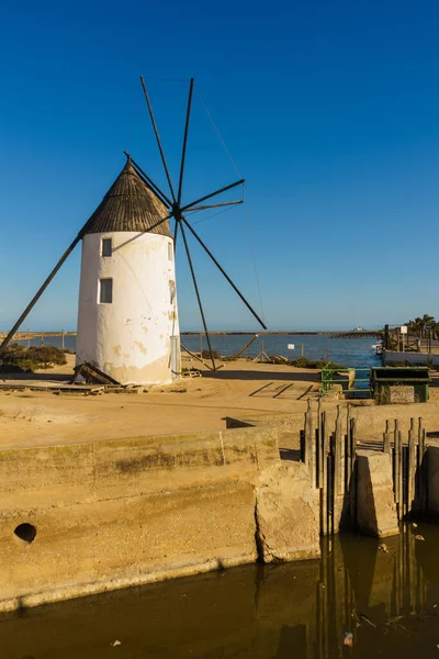 Oude Historische Molen Kwelders Bij San Pedro Del Pinatar Park — Stockfoto