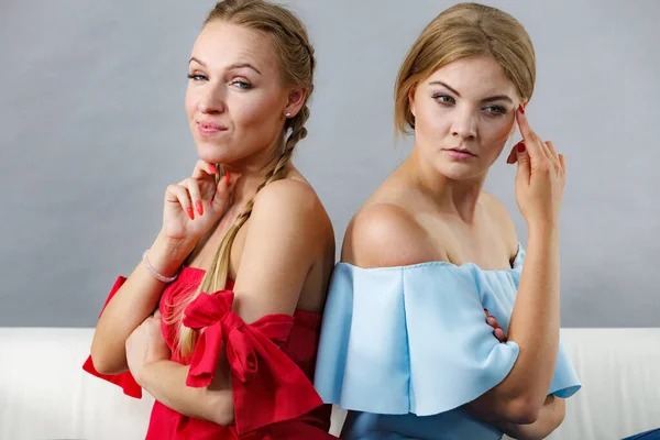 Two Suspicious Female Friends Having Thinking Face Expressions Being Angry — Stock Photo, Image