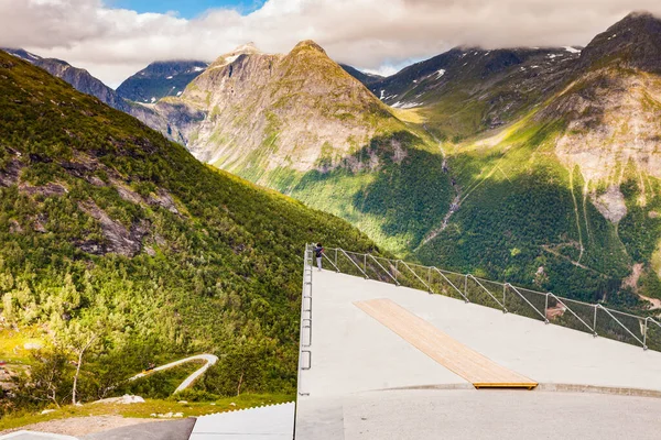Punto Vista Utsikten Gaularfjellet Atracción Turística Ruta Panorámica Noruega — Foto de Stock