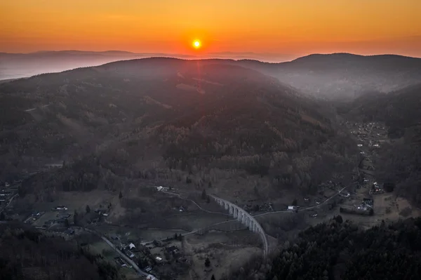 Viaducto Ferroviario Fue Construido Cerca Del Pueblo Novina Línea Liberec — Foto de Stock