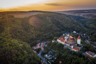 Kale 12. 14. ve 15.. 