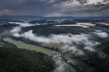 Liberec Bölgesi, Çek Cumhuriyeti'nin tarihi Bohemya bölgesinin en kuzey kesiminde yer alan idari bir birimidir. Adını başkenti Liberec'ten almıştır..