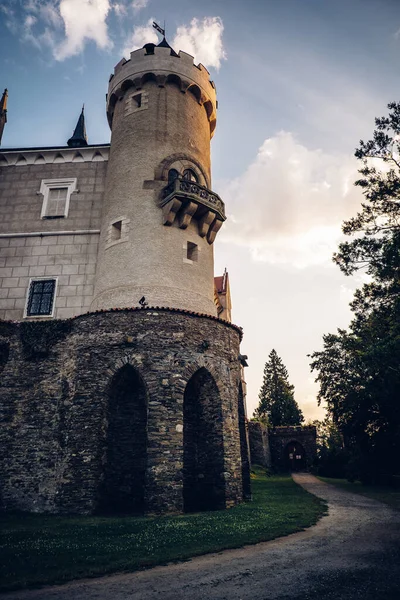 Schloss Zleby Ist Ein Schloss Gleichnamigen Dorf Etwa Östlich Von — Stockfoto