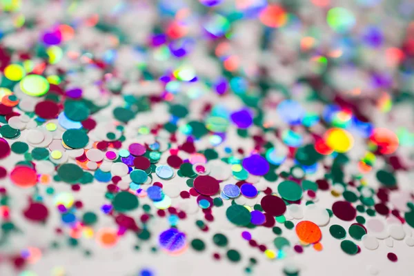 Soyut glitter ışıltı beyaz arka plan üzerinde defocused bokeh
