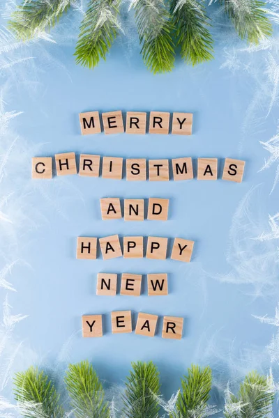 Veselé Vánoce Šťastný Nový Rok Slova Dřevěných Písmen Zimní Modré — Stock fotografie