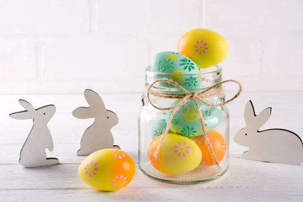 Composition Homemade Easter Decor Glass Jar Colorful Easter Eggs Wooden — Stock Photo, Image