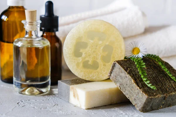 Natural Cosmetic Oil Natural Handmade Soap Loofah Healthy Skin Care — Stock Photo, Image