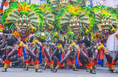 Iloilo, Filipinler - 28 Ocak: Dinagyang Festivali 28 Ocak 2018 üzerinde Iloilo Filipinler katılımcılar. Santo Nino onur dini ve kültürel festival Dinagyang olduğunu