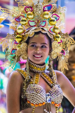 Iloilo, Filipinler - 28 Ocak: Dinagyang Festivali 28 Ocak 2018 üzerinde Iloilo Filipinler katılımcı. Santo Nino onur dini ve kültürel festival Dinagyang olduğunu