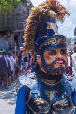 Boac, Filipinler - 30 Mart: Katılımcı Boac Marinduque adası Filipinler Moriones Festivali. Anualy kutsal hafta düzenlenen Moriones Festivali 