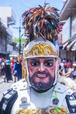 Boac, Filipinler - 30 Mart: Katılımcı Boac Marinduque adası Filipinler Moriones Festivali. Anualy kutsal hafta düzenlenen Moriones Festivali 