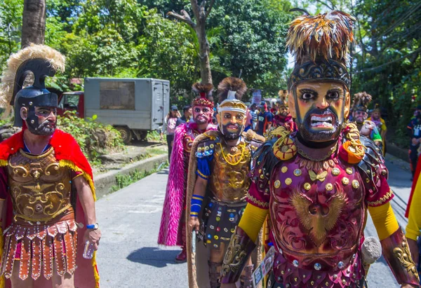 菲律宾 Boac 3月30日 菲律宾 Boac 马林杜克岛 Moriones 节的参加者 Moriones 节在圣周举行 — 图库照片