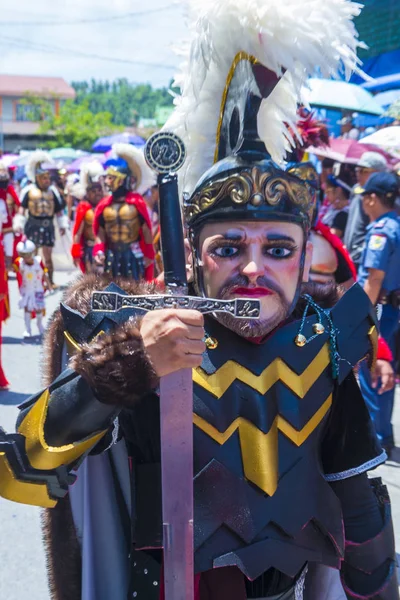 Boac, Filipinler - 30 Mart: Katılımcılar Boac Marinduque Moriones Festivali Türkiye ada. Anualy kutsal hafta düzenlenen Moriones Festivali 