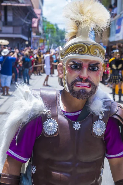 Boac, Filipinler - 30 Mart: Katılımcı Boac Marinduque adası Filipinler Moriones Festivali. Anualy kutsal hafta düzenlenen Moriones Festivali 