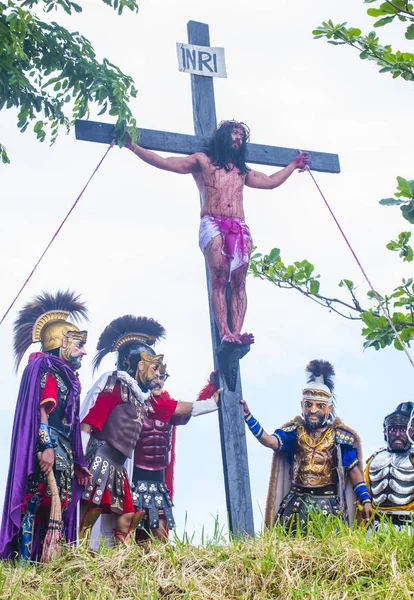 Boac, Filipinler - 30 Mart: Katılımcılar Boac Marinduque Moriones Festivali Türkiye ada. Anualy kutsal hafta düzenlenen Moriones Festivali 