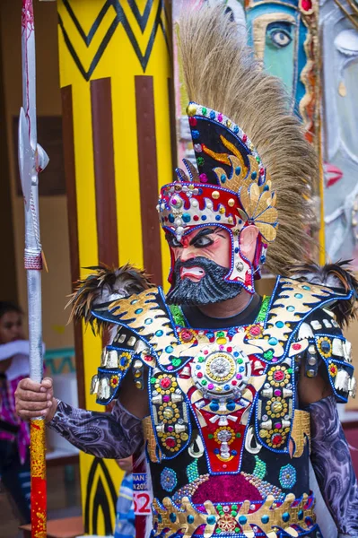 Boac, Filipinler - 30 Mart: Katılımcı Boac Marinduque adası Filipinler Moriones Festivali. Anualy kutsal hafta düzenlenen Moriones Festivali 