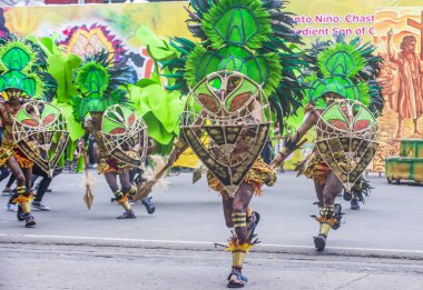 Iloilo, Filipinler - 28 Ocak: Dinagyang Festivali 28 Ocak 2018 üzerinde Iloilo Filipinler katılımcılar. Santo Nino onur dini ve kültürel festival Dinagyang olduğunu
