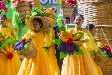 Iloilo, Filipinler - 28 Ocak: Dinagyang Festivali 28 Ocak 2018 üzerinde Iloilo Filipinler katılımcılar. Santo Nino onur dini ve kültürel festival Dinagyang olduğunu