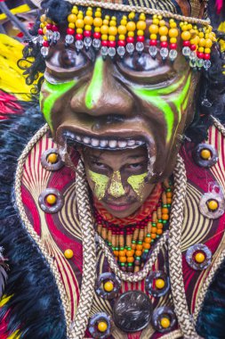 Iloilo, Filipinler - 28 Ocak: Dinagyang Festivali 28 Ocak 2018 üzerinde Iloilo Filipinler katılımcı. Santo Nino onur dini ve kültürel festival Dinagyang olduğunu