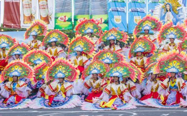 Manila, Filipinler - 27 Nisan: Aliwan fiesta üzerinde 27 Nisan 2018 Manila Filipinler katılımcılar. Aliwan Fiesta farklı kültürel festivaller Filipinler toplar yıllık bir olaydır