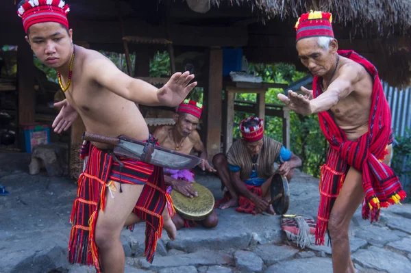 Banaue, Filipinler - Mayıs 02: Banaue 02 Mayıs 2018 Filipinler azınlıkta Ifugao insanlardan. Kuzey Filipinler dağların çoğunlukla canlı Ifugao azınlık