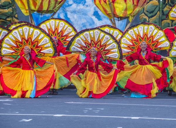 Manila Filippine Aprile Partecipanti Alla Festa Aliwan Manila Filippine Aprile — Foto Stock