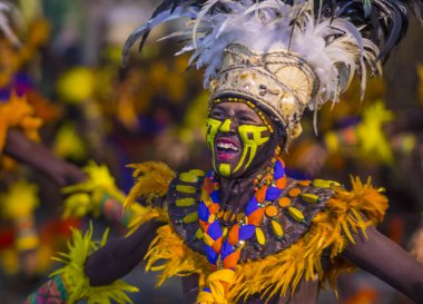 Manila, Filipinler - 27 Nisan: Aliwan fiesta üzerinde 27 Nisan 2018 Manila Filipinler katılımcılar. Aliwan Fiesta farklı kültürel festivaller Filipinler toplar yıllık bir olaydır