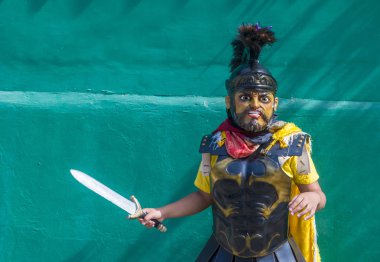 Boac, Filipinler - 30 Mart: Katılımcı Boac Marinduque adası Filipinler Moriones Festivali. Anualy kutsal hafta düzenlenen Moriones Festivali 