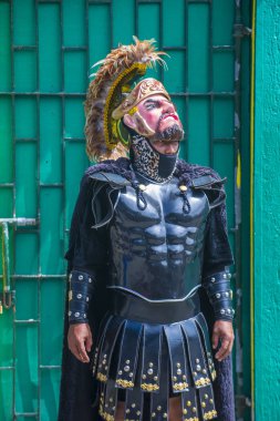 Boac, Filipinler - 30 Mart: Katılımcı Boac Marinduque adası Filipinler Moriones Festivali. Anualy kutsal hafta düzenlenen Moriones Festivali 