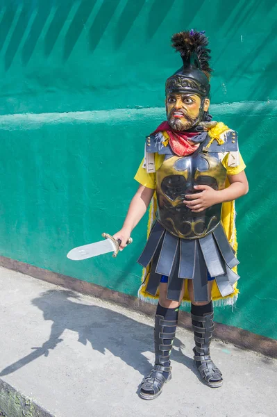 Boac, Filipinler - 30 Mart: Katılımcı Boac Marinduque adası Filipinler Moriones Festivali. Anualy kutsal hafta düzenlenen Moriones Festivali 