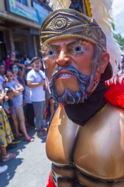 Boac, Filipinler - 30 Mart: Katılımcı Boac Marinduque adası Filipinler Moriones Festivali. Anualy kutsal hafta düzenlenen Moriones Festivali 