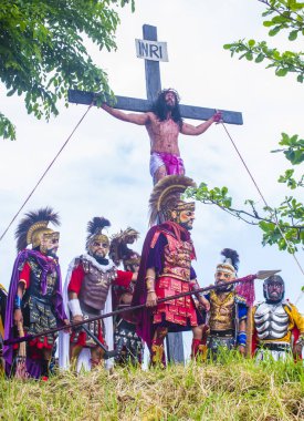 Boac, Filipinler - 30 Mart: Katılımcılar Boac Marinduque Moriones Festivali Türkiye ada. Anualy kutsal hafta düzenlenen Moriones Festivali 