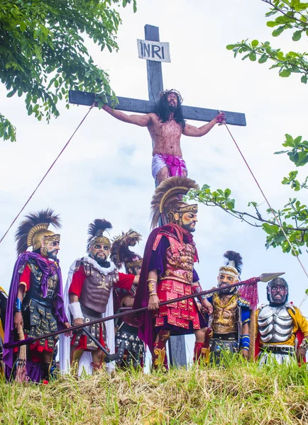 Boac, Filipinler - 30 Mart: Katılımcılar Boac Marinduque Moriones Festivali Türkiye ada. Anualy kutsal hafta düzenlenen Moriones Festivali 