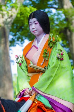 Kyoto - 15 Mayıs: Aoi Matsuri katılımcısı Kyoto, Japonya üzerinde 15 Mayıs 2018. AOI Mastsuri tarihlerinde Kyoto, Japonya'da üç ana yıllık festivaller biridir